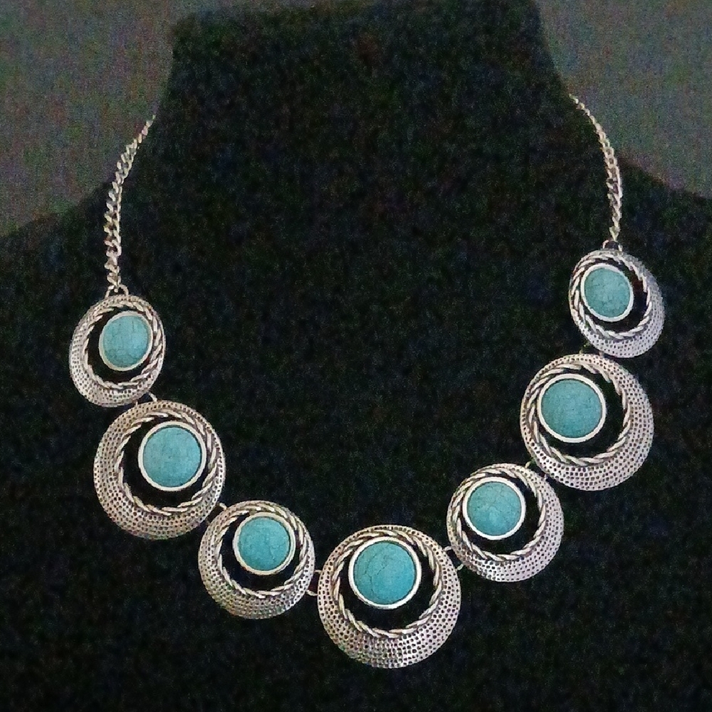Silver-Turquoise Necklace Set